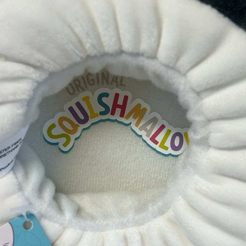 NWT Squishmallows Slippers Kids 13/1 Luna the Penguin Santa Hat Soft Comfy Gift